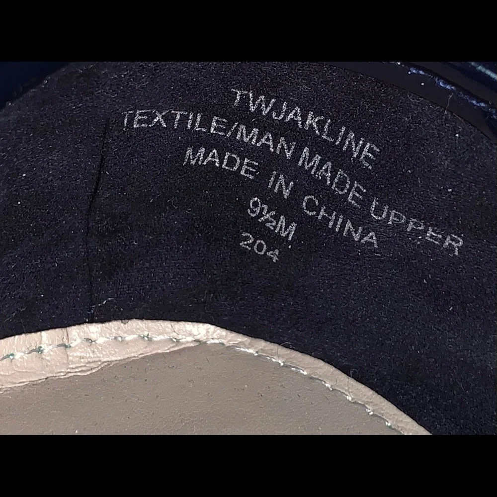 Women’s Tommy Hilfiger “Jakline” Navy/White Ballet Flats Size 9.5M NWOB - Picture 7 of 7